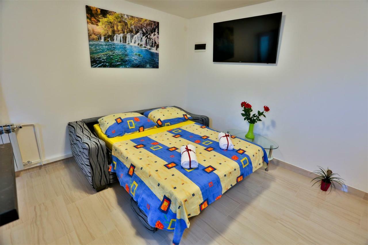 Luxury Apartment M&N In Split - Free Parking Exterior photo
